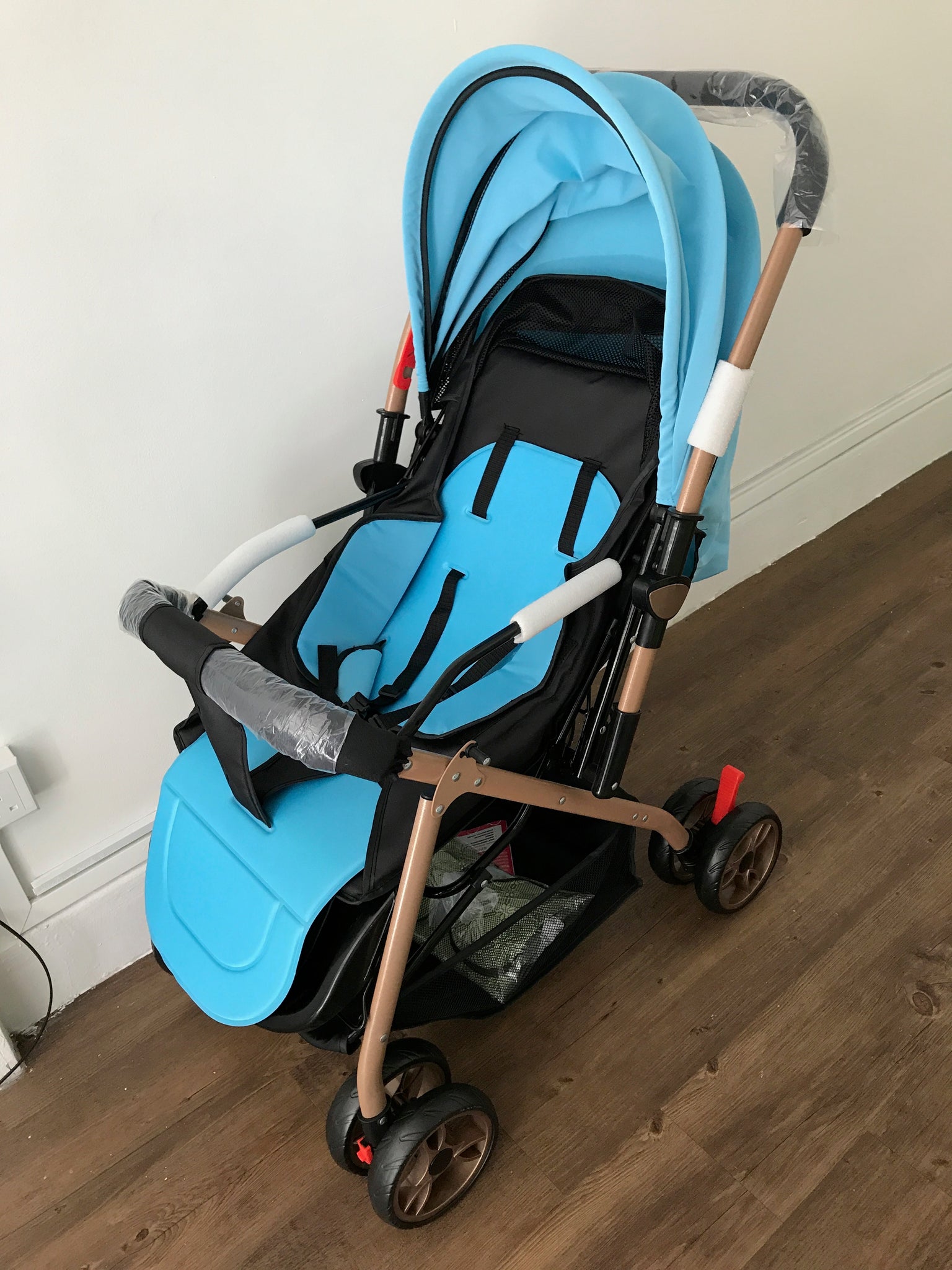 Baby Stroller (Light & Affordable)